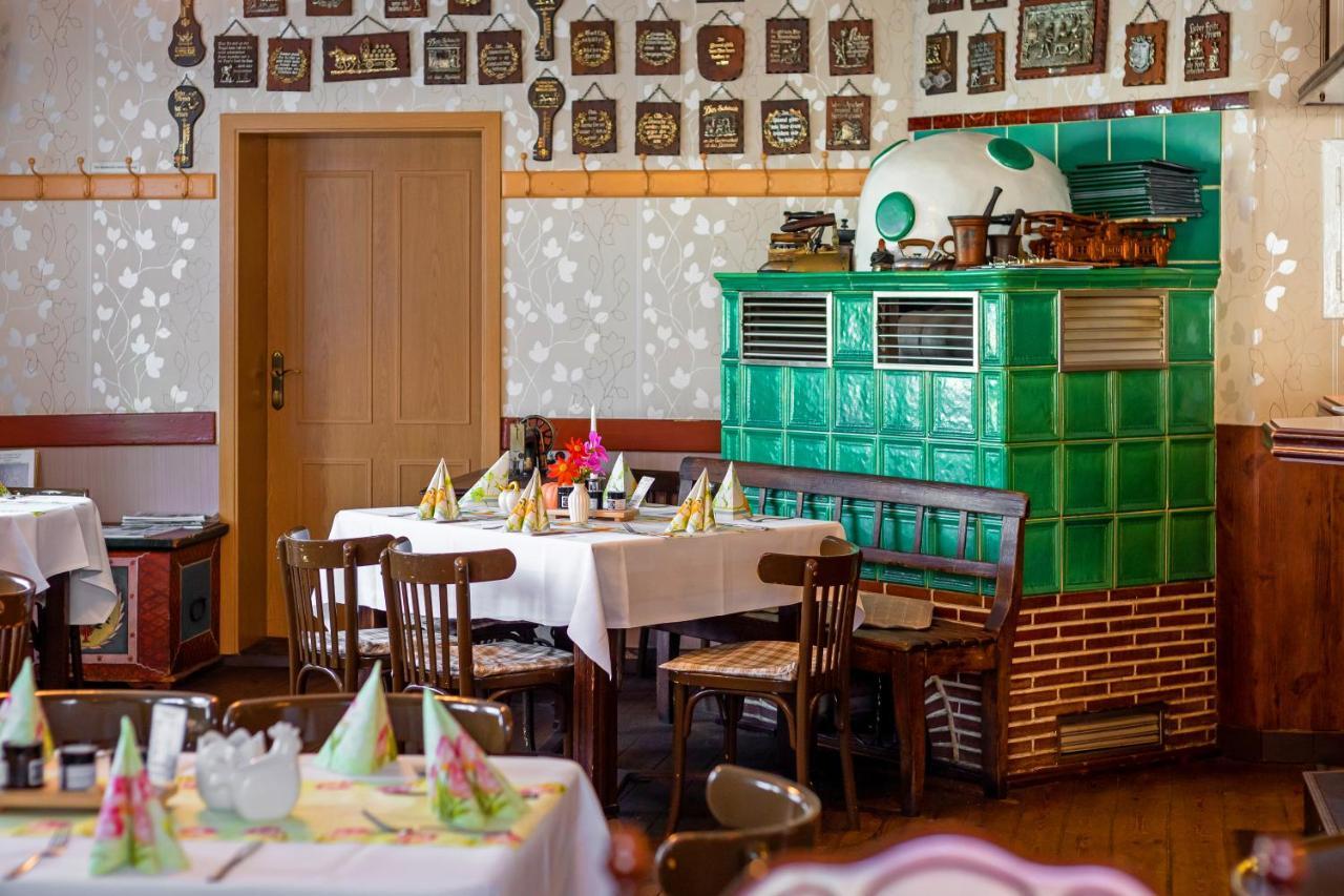 Gasthaus Stuckatz Dollenchen Extérieur photo
